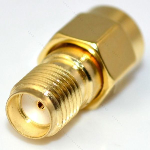 Adapter RP-SMA male jack to SMA female connector