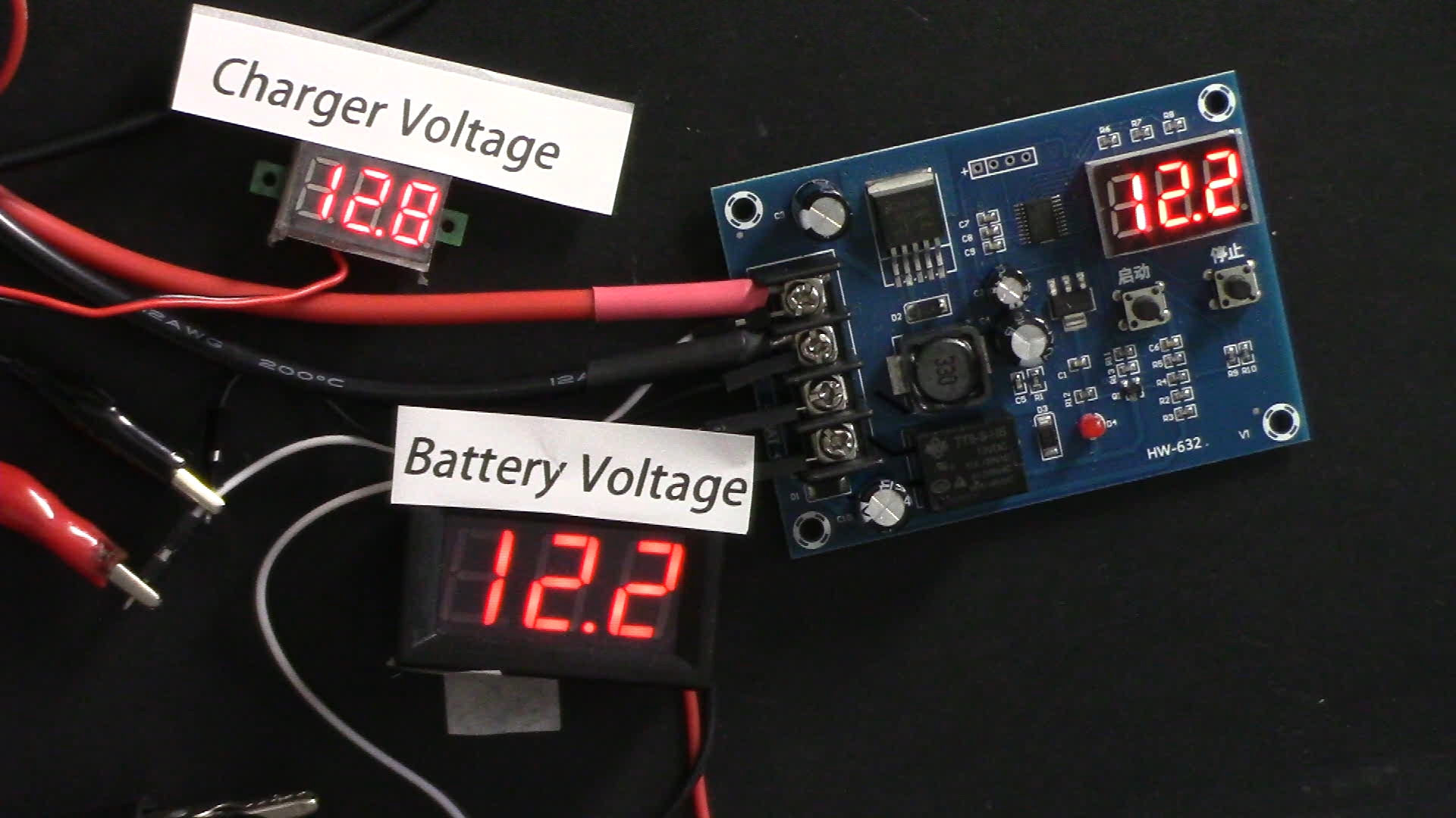 XH-M603 Charger Controller: Charger and battery voltage shown