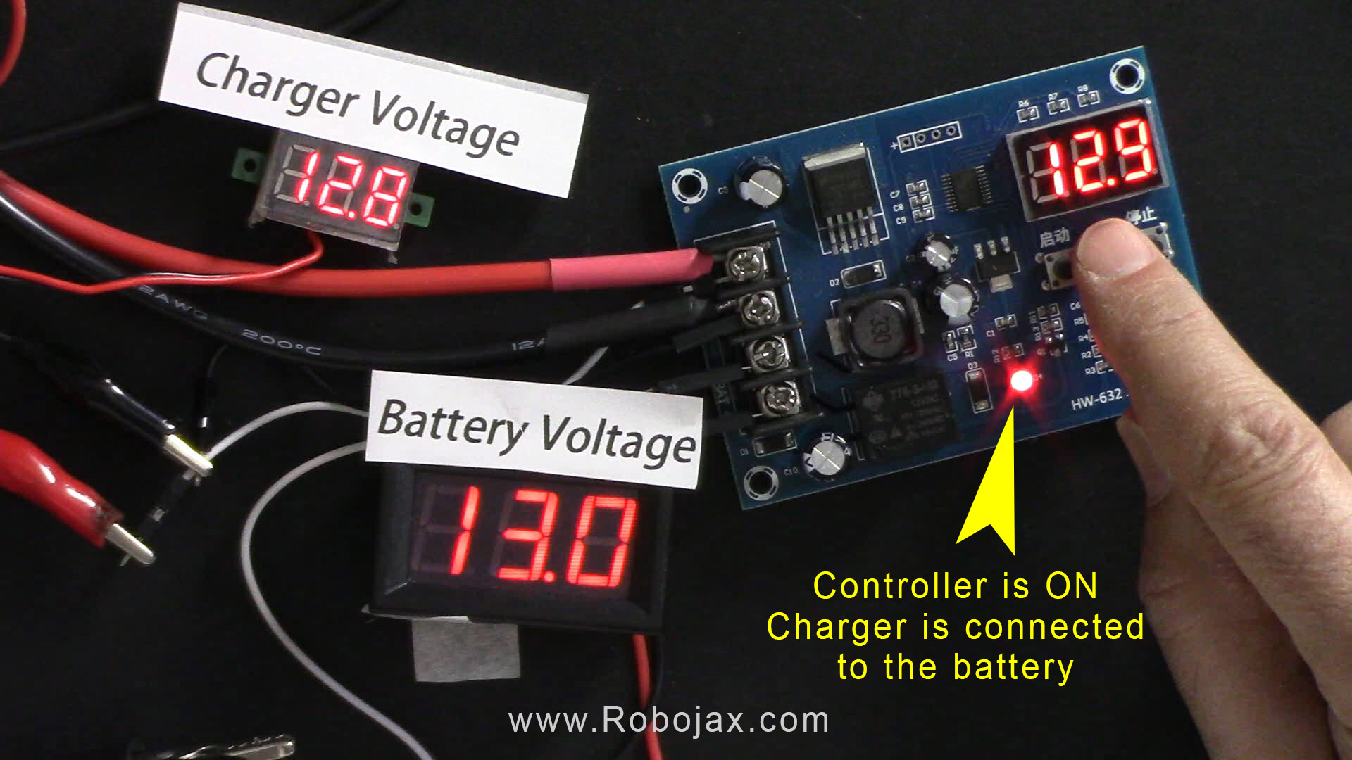 XH-M603 Charger Controller: Charge LED is on