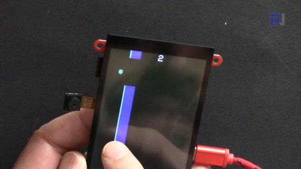 ESP32 TFT LCD module: playing flappy-bird game